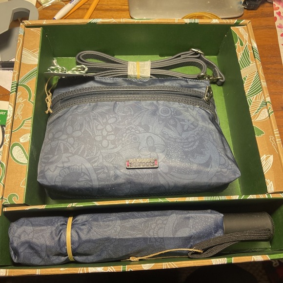 Sakroots Gift Set: Campus Mini Crossbody & Umbrella Artist Circle - Picture 1 of 5